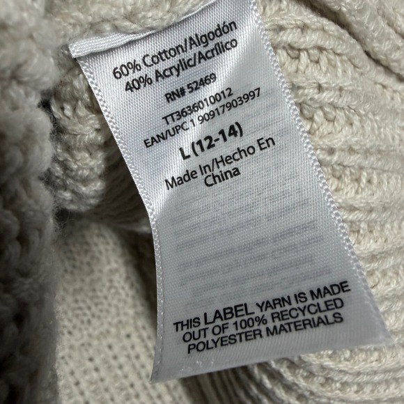 Time and Tru Flutter Sleeve Sweater Set 2PK L Navy Beige Contrast Trim - Picture 11 of 11